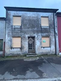 CASA SEMINDIPENDENTE A PIOVE DI SACCO