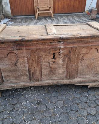 Antica cassapanca tirolese 130cm