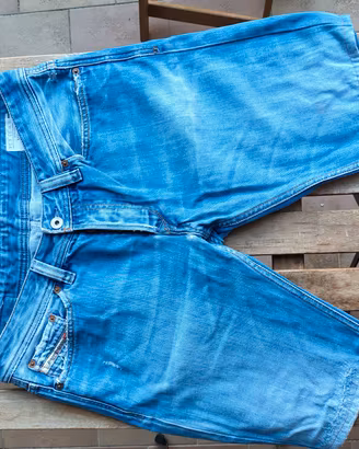 Pantaloncini diesel taglia  46/48 (W33)