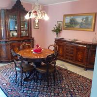 Sala in legno completa