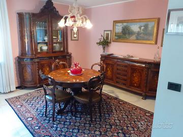 Sala in legno completa