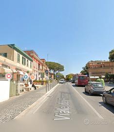 Ostia accogliente bilocale arredato