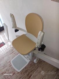 Montascale acorn curve 180