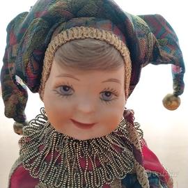 Bambola Triangel in porcellana biscuit - Giullare 