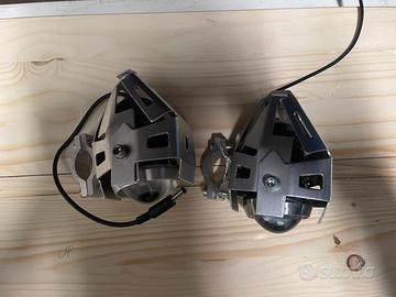 Faretti supplementari moto universali