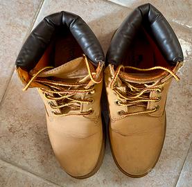 Lumberjack River scarponcino