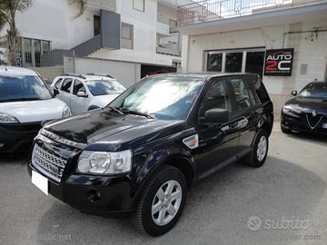 LAND ROVER Freelander 2.2 TD4 S.W. SE