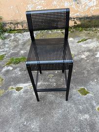 Sgabello in ferro e lamiera traforata
