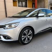 Renault Scenic 1.5 dci "Energie Intense"