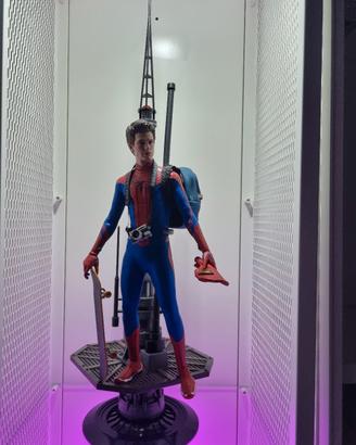 Hot Toys The Amazing Spiderman MMS772 Deluxe