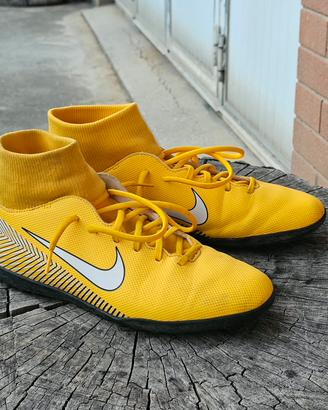 scarpe calcetto nike