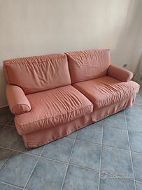 Divano 3 posti rosa – come nuovo – 200€