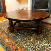 Tavolo basso in legno antico