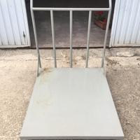 Carrello trasportatore