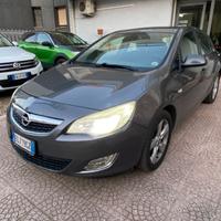 Opel Astra 1.7 CDTI 110CV 5 porte Cosmo