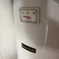 Boiler scalda acqua a legna