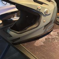caschi enduro e zaino