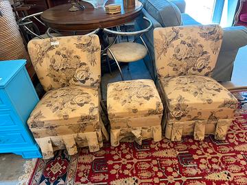 tris, coppia poltroncine e pouf