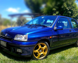 Renault Clio 1.8 16V