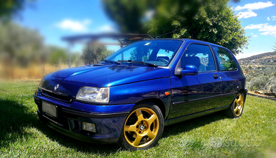 Renault Clio 1.8 16V