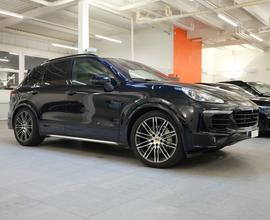 PORSCHE Cayenne 2ªs.'10-'18 - 2015