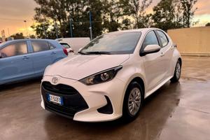 Toyota Yaris 1.5 Hybrid 5 porte Active