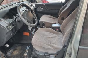 mitshubishi pajero 2.5