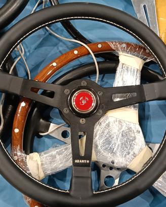 Volanti vintage per auto sportive anni 70