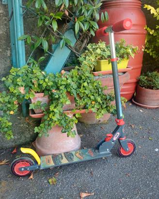Monopattino per bambini Cars