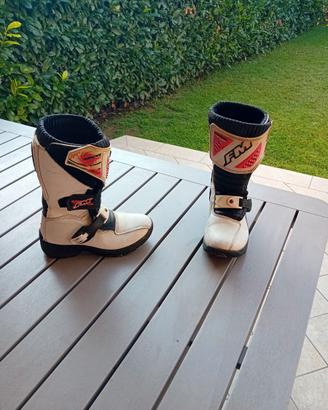 STIVALETTI CROSS MIS. 32