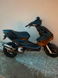 Yamaha Aerox 50