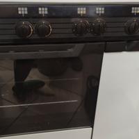 cucina con forno + elettrico.