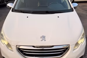 Peugeot 2008 1.6 e-HDi 92 CV Stop&Start Allure