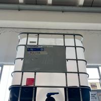 Cisterna in plastica, 1000 litri, omologata ADR