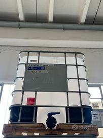 Cisterna in plastica, 1000 litri, omologata ADR