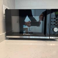 Microonde Candy con Grill 20L 700W