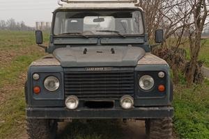 Land Rover Defender 90 HP