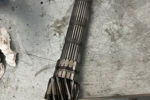 Coppia conica autobloccante