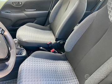 Peugeot 108 1.0 VTi 72cv (2021) 5 porte