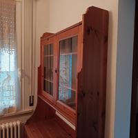 mobile/vetrinetta in perfette condizioni 