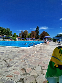 Casa in legno in campeggio