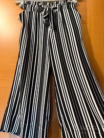 Pantaloni bianchi e neri nuovi stradivarius