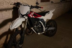 moto cross husqvarna wr 125 2 t