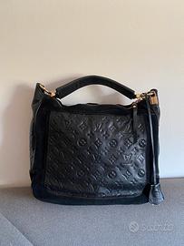 Borsa LOUIS VITTON Audacieuse PM Monogram Empreint