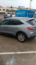 Ford Kuga diesel anno 2021 1500 120 cavalli diesel