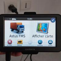 Navigatore Garmin Dezl Truck 560 per camion