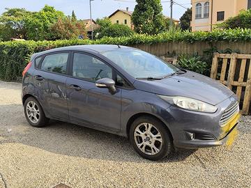 Ford Fiesta 1.4 GPL/Benzina - Buone condizioni