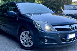 OPEL ASTRA 1.9 CDTI VAB NEOP CONSUMI BASSI TRATTAB