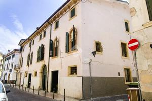 3 LOCALI A VERONA