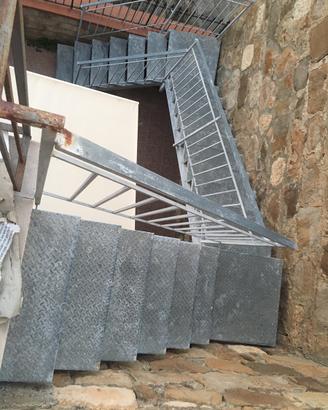 Scala in ferro